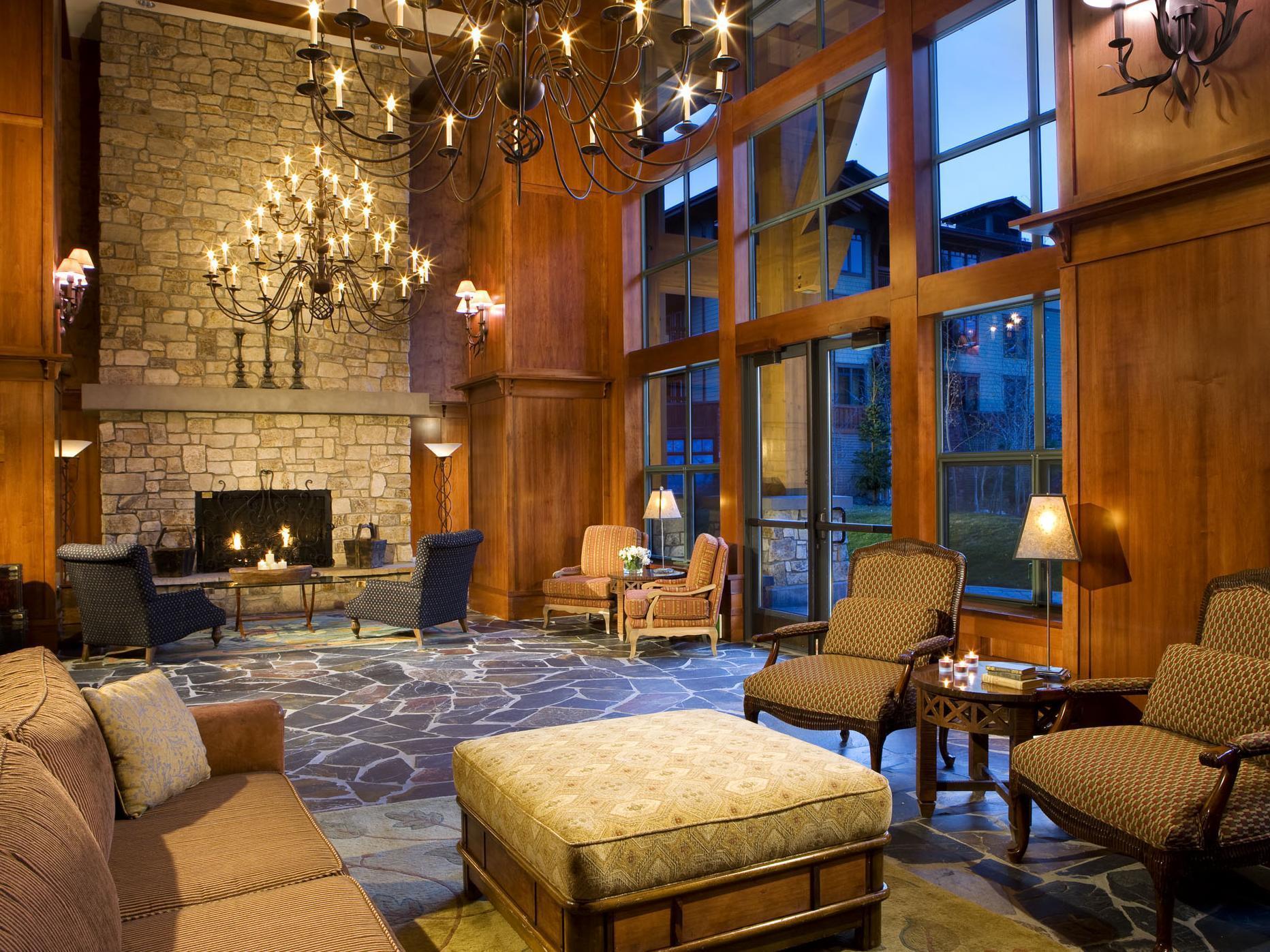 The Village Lodge Маммот Лейкс Экстерьер фото