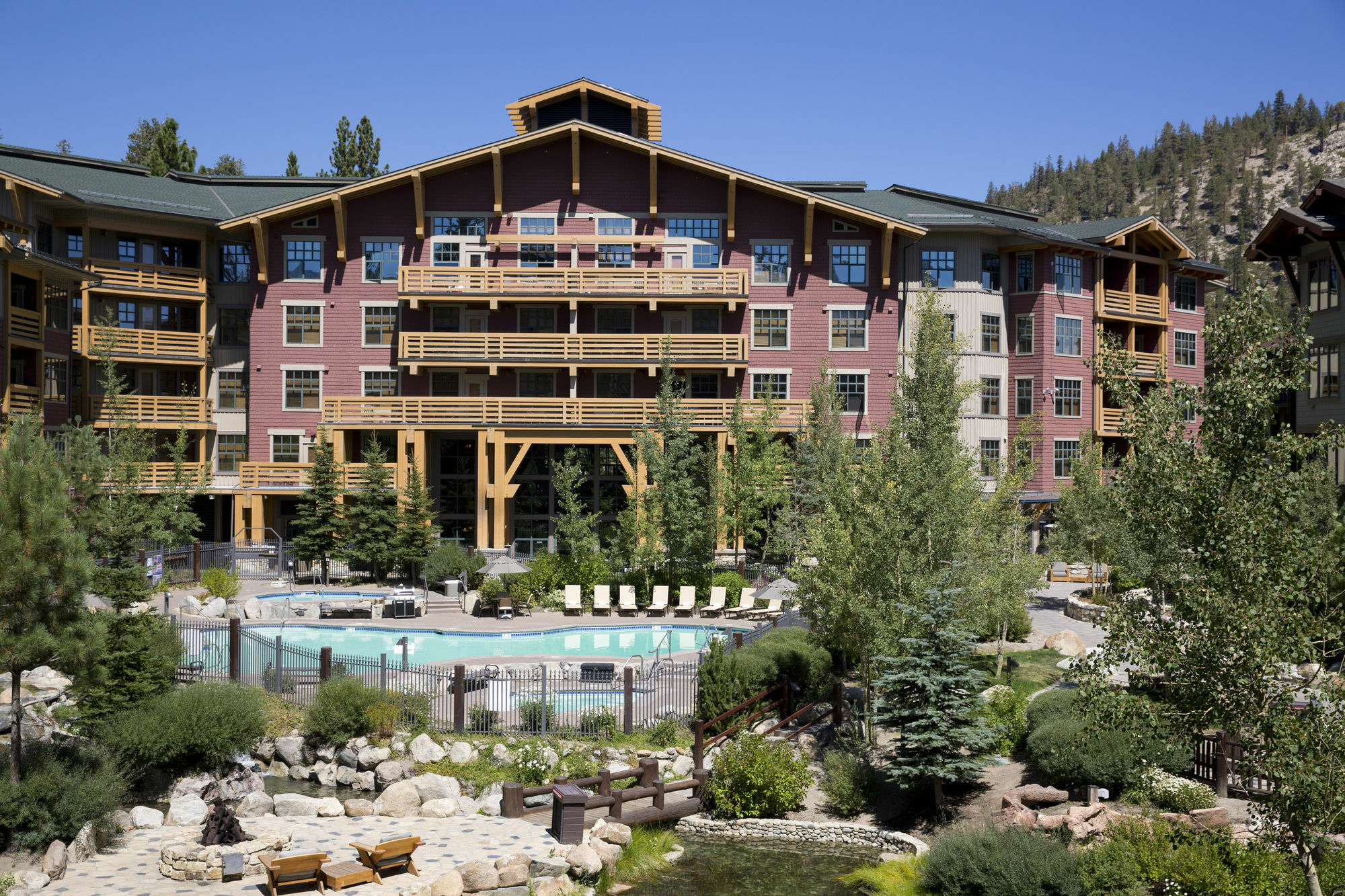 The Village Lodge Маммот Лейкс Экстерьер фото