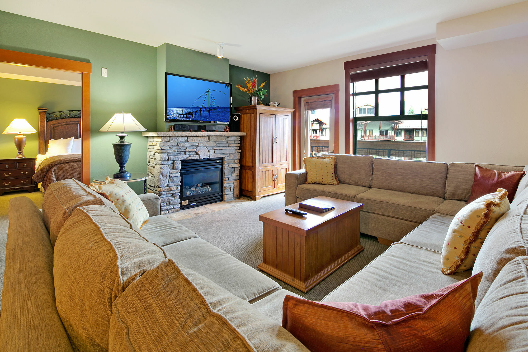 The Village Lodge Маммот Лейкс Экстерьер фото